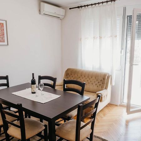 Apartment Bracovic - City Center Bar Buitenkant foto