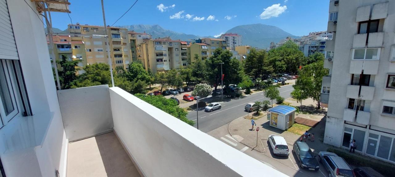 Apartment Bracovic - City Center Bar Buitenkant foto