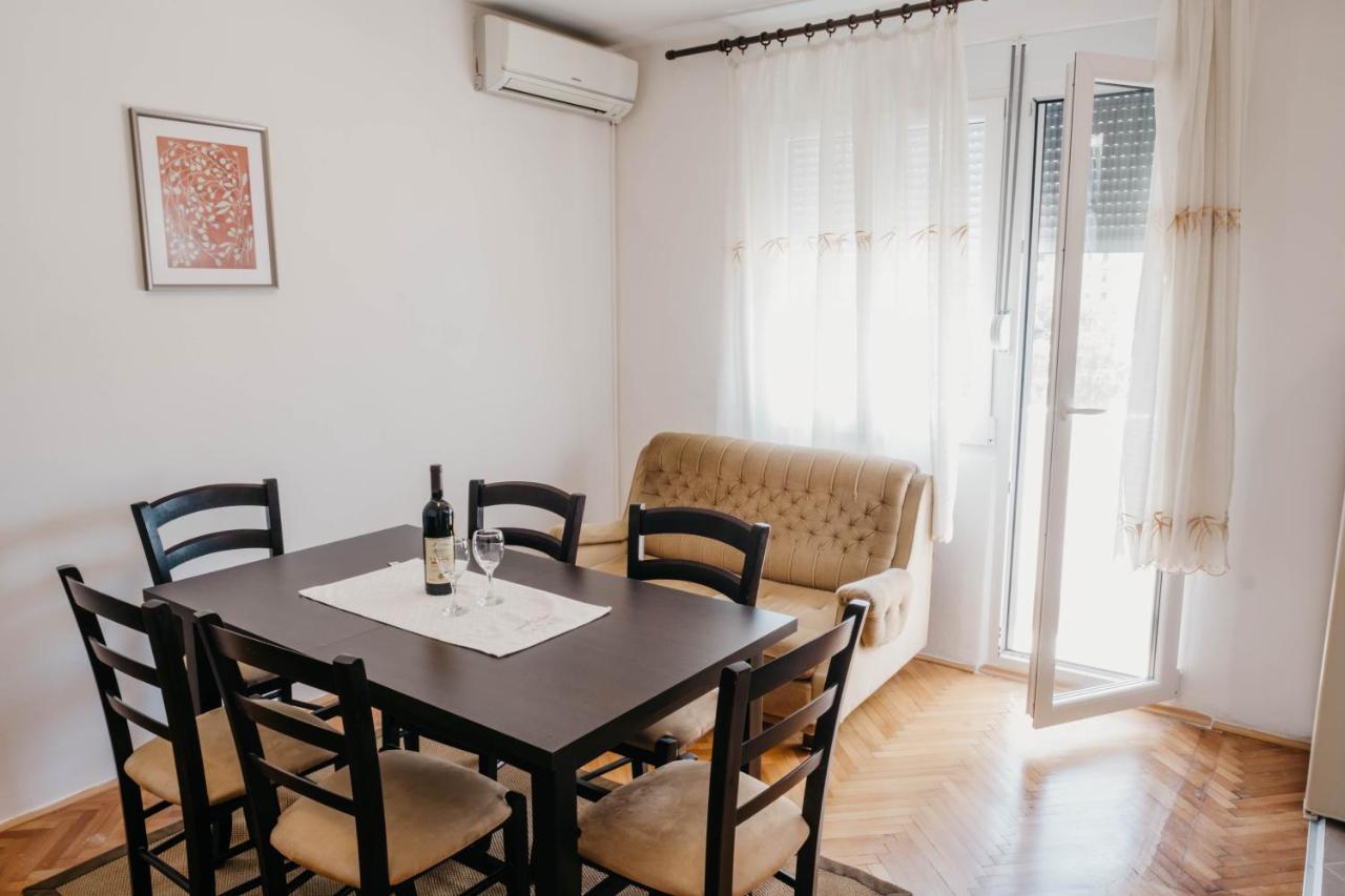 Apartment Bracovic - City Center Bar Buitenkant foto