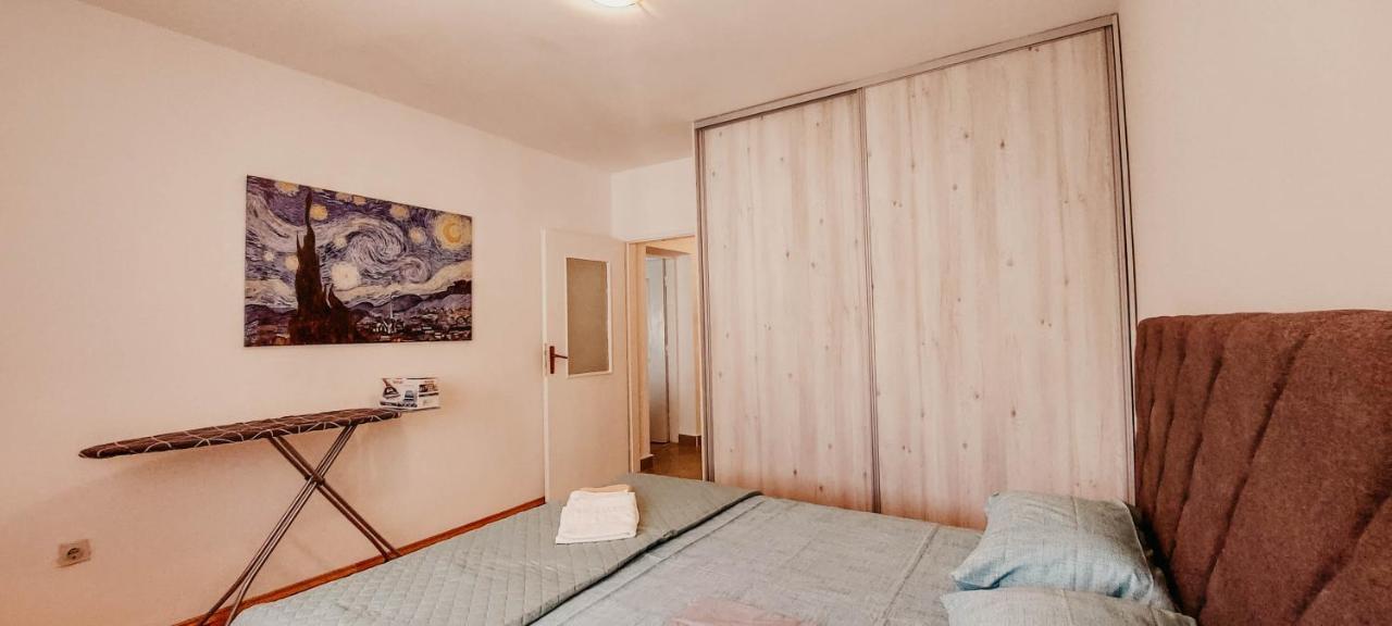 Apartment Bracovic - City Center Bar Buitenkant foto