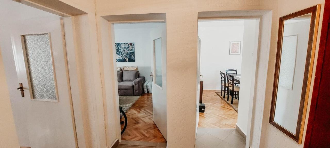 Apartment Bracovic - City Center Bar Buitenkant foto
